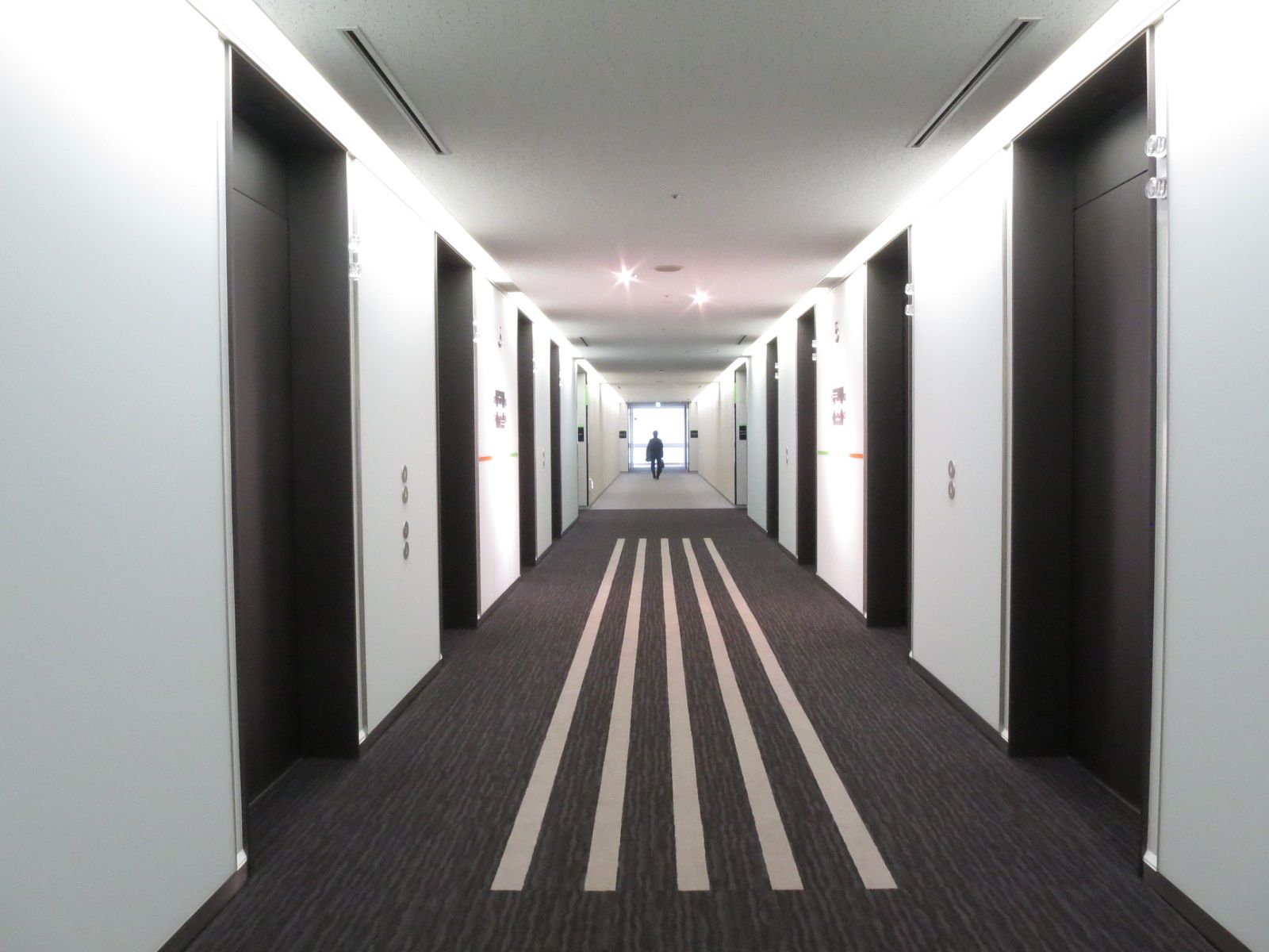 エレベーターホール