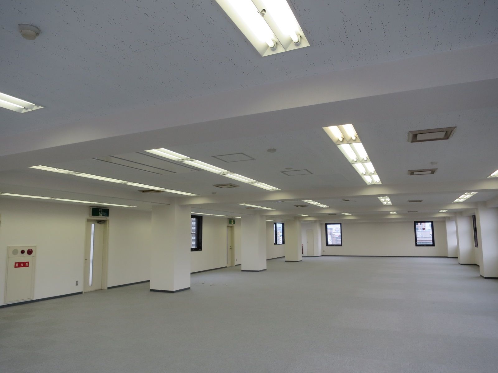 オフィス室内参考画像（9階）