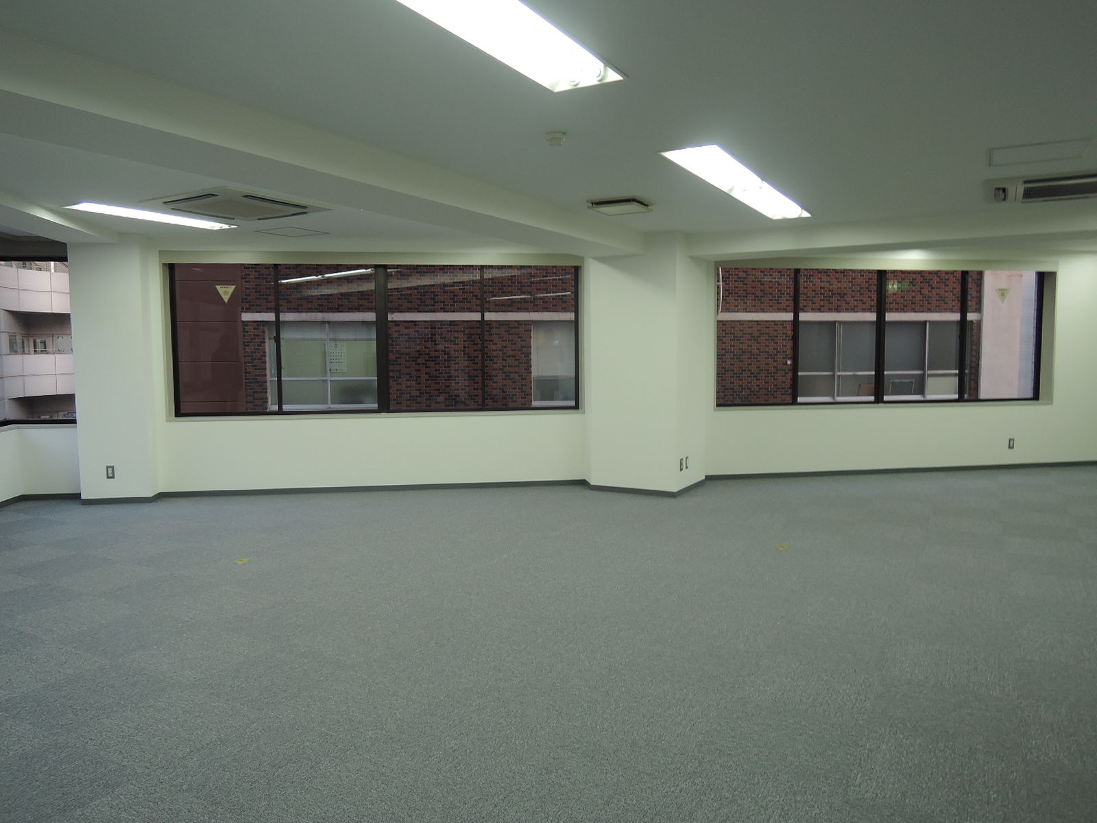 オフィス室内参考画像（5階）