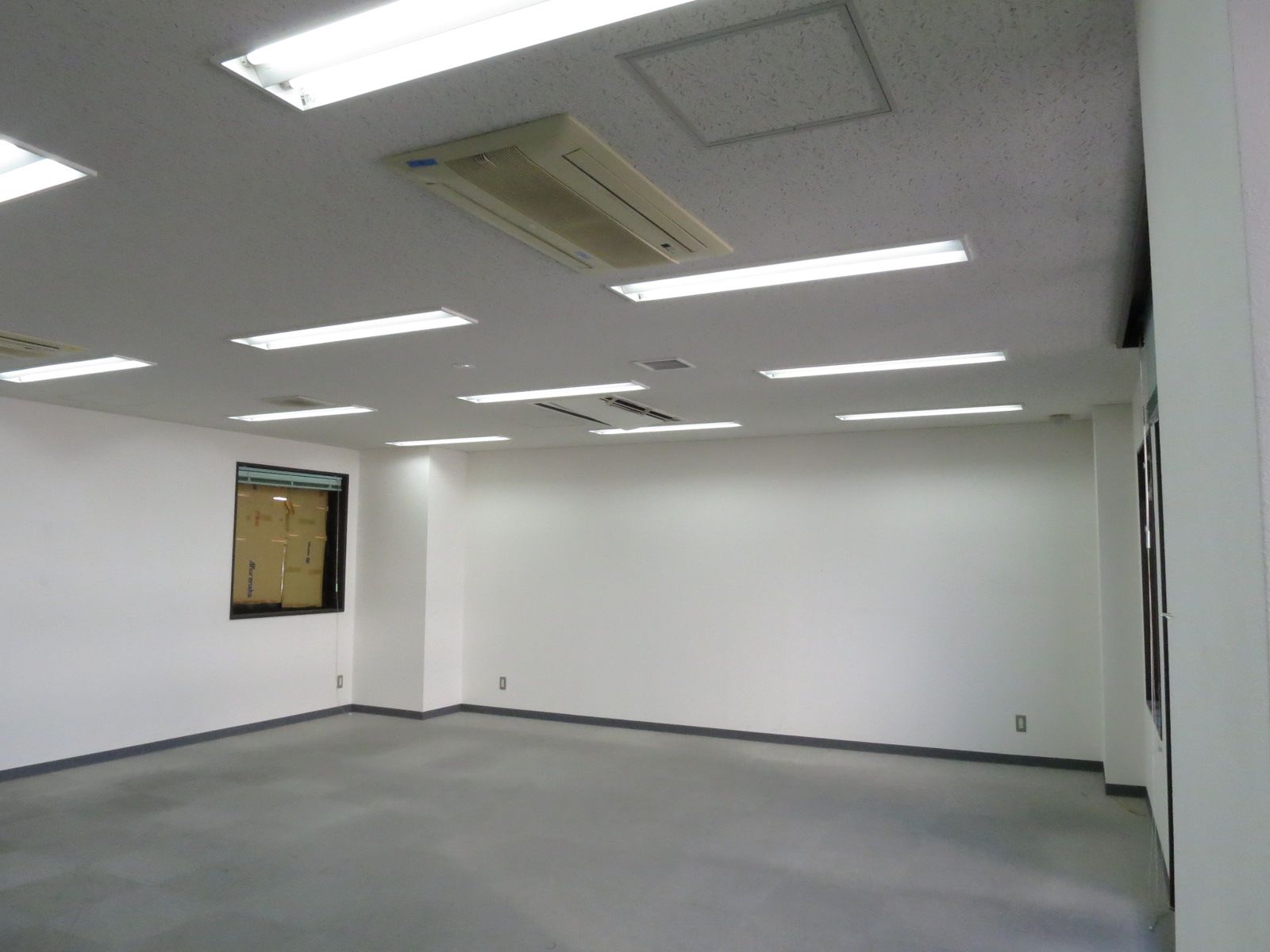 別角度の様子
