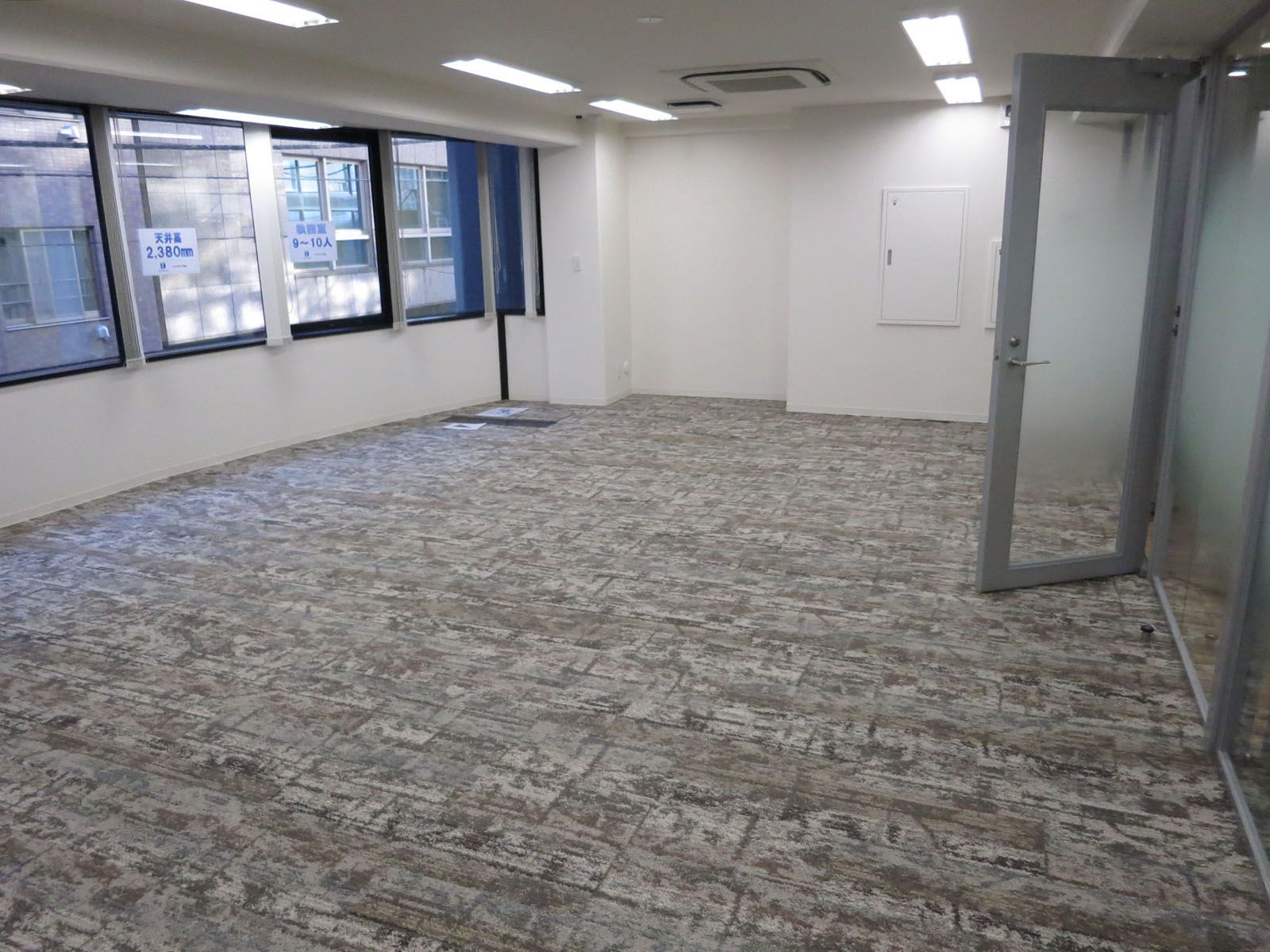 別角度の様子