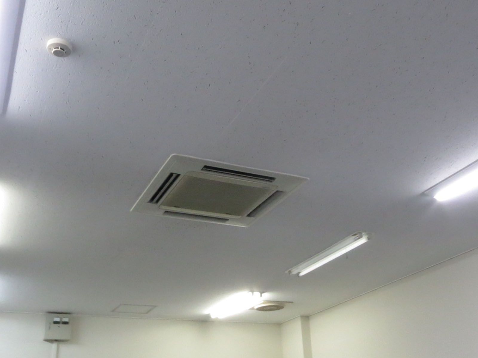 空調機器