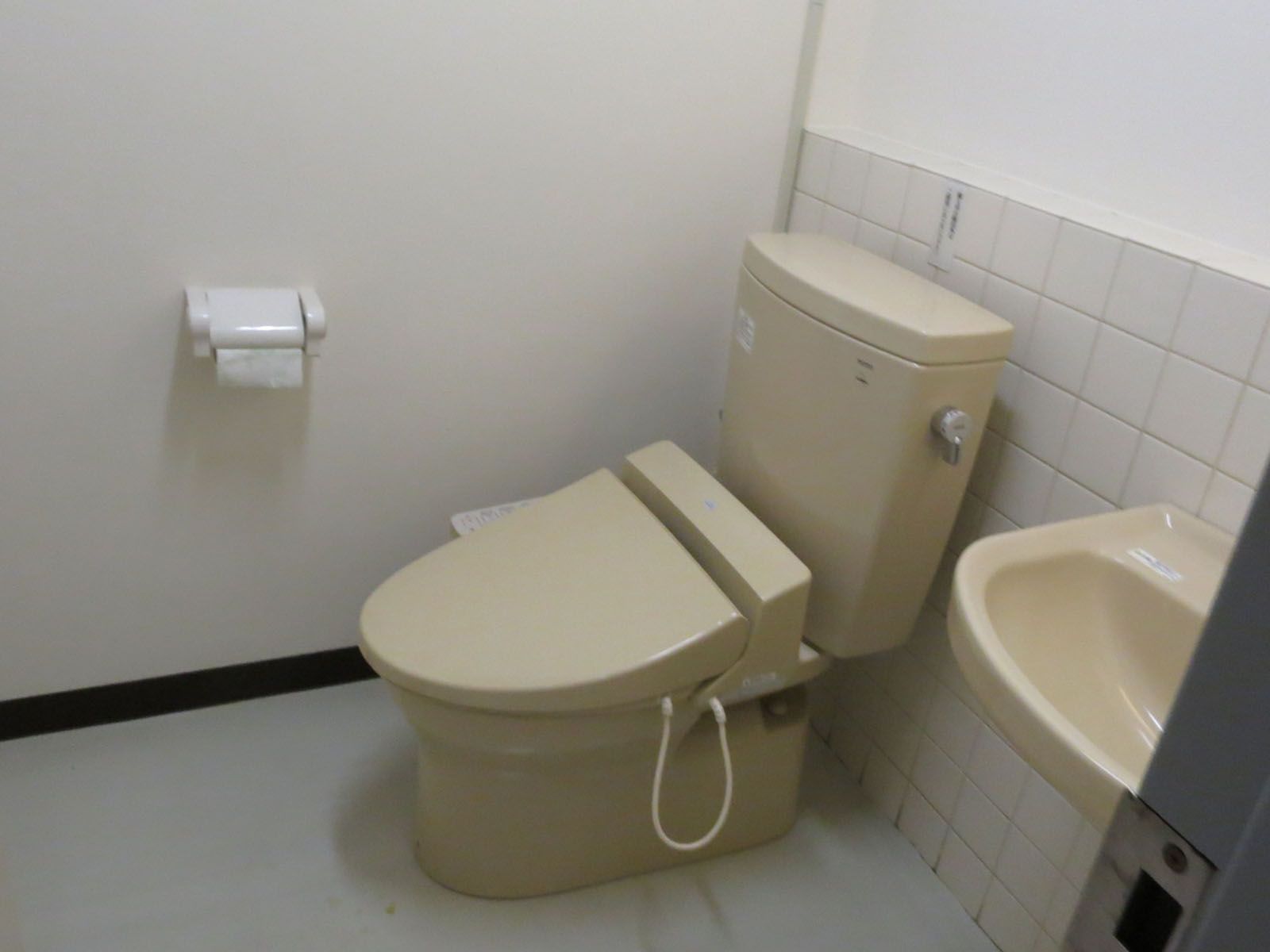 トイレ個室