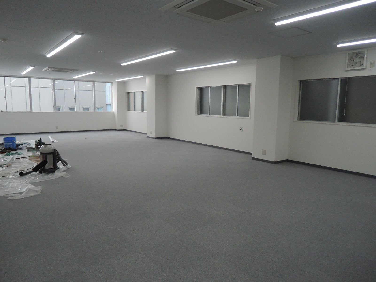 オフィス室内参考画像（3階）