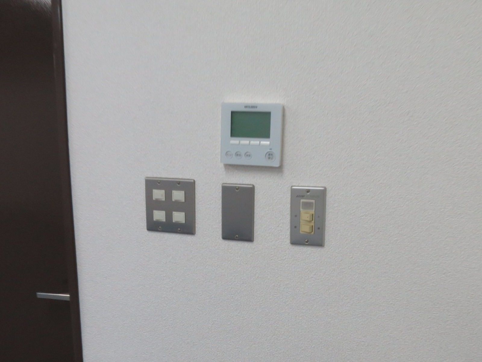 各種スイッチ