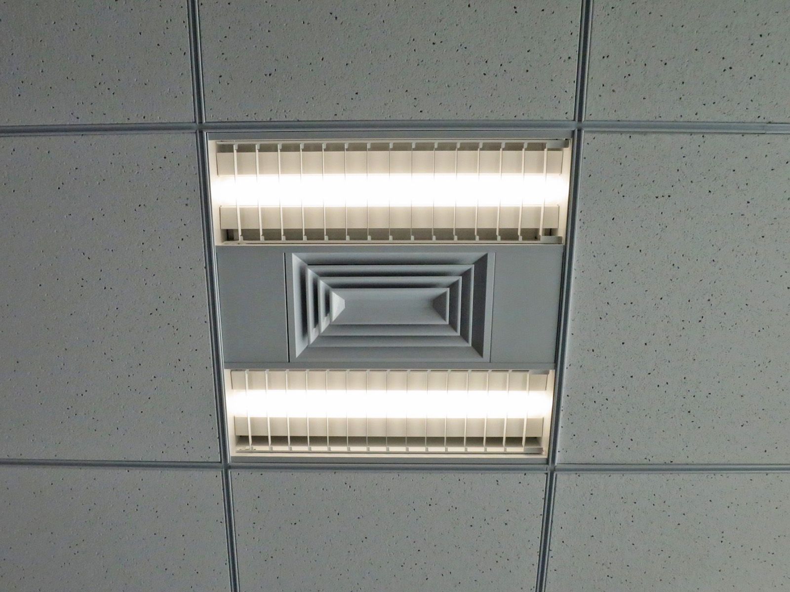 空調