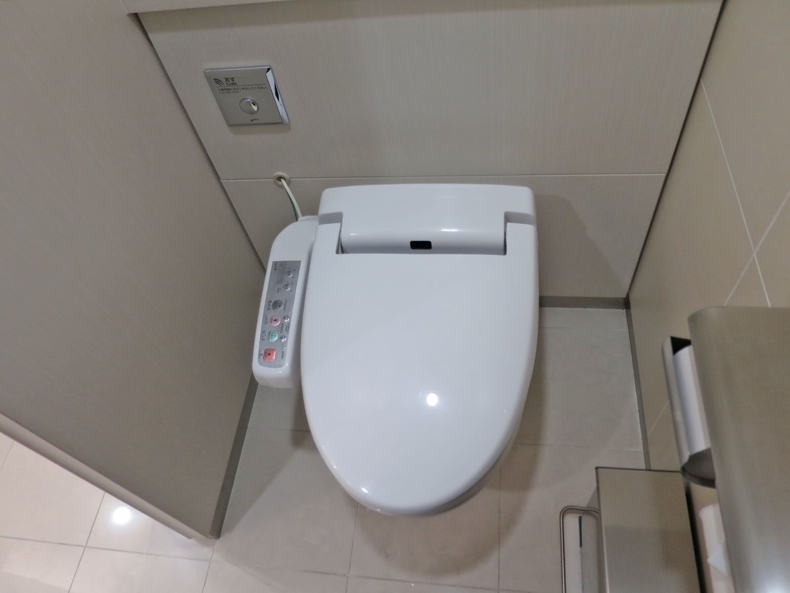 トイレ個室
