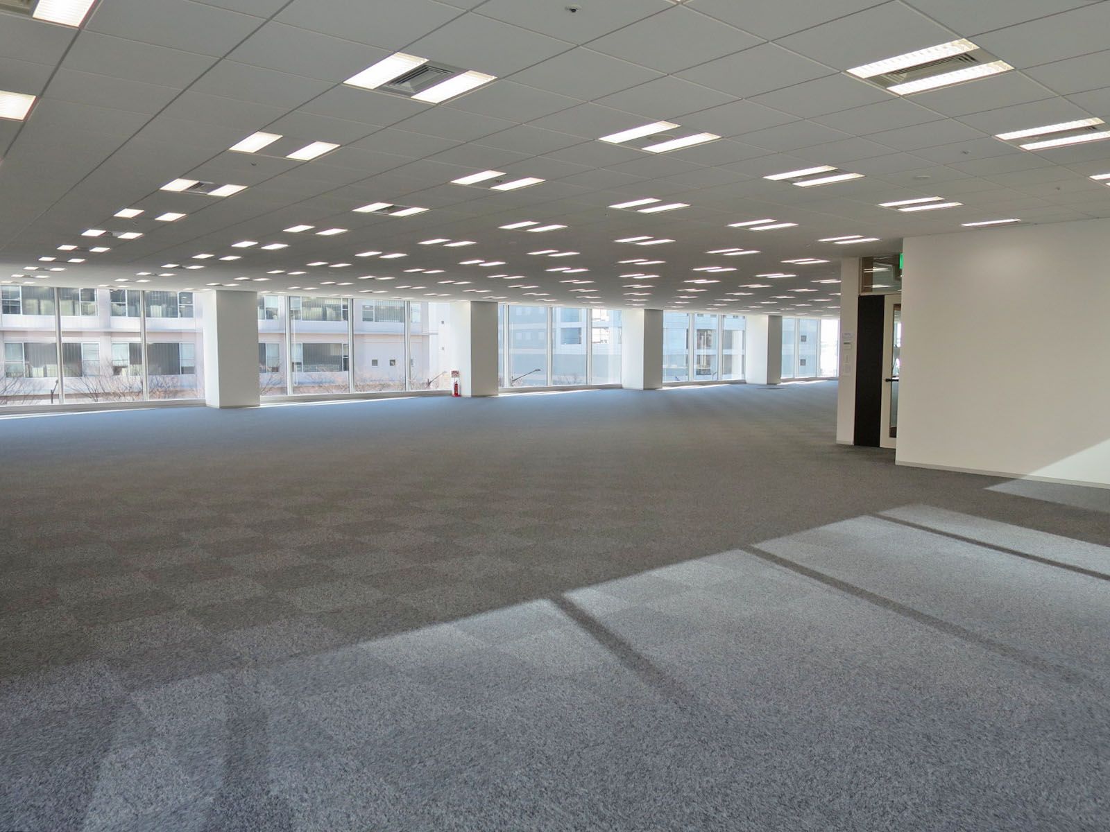 オフィス室内参考画像（4階）