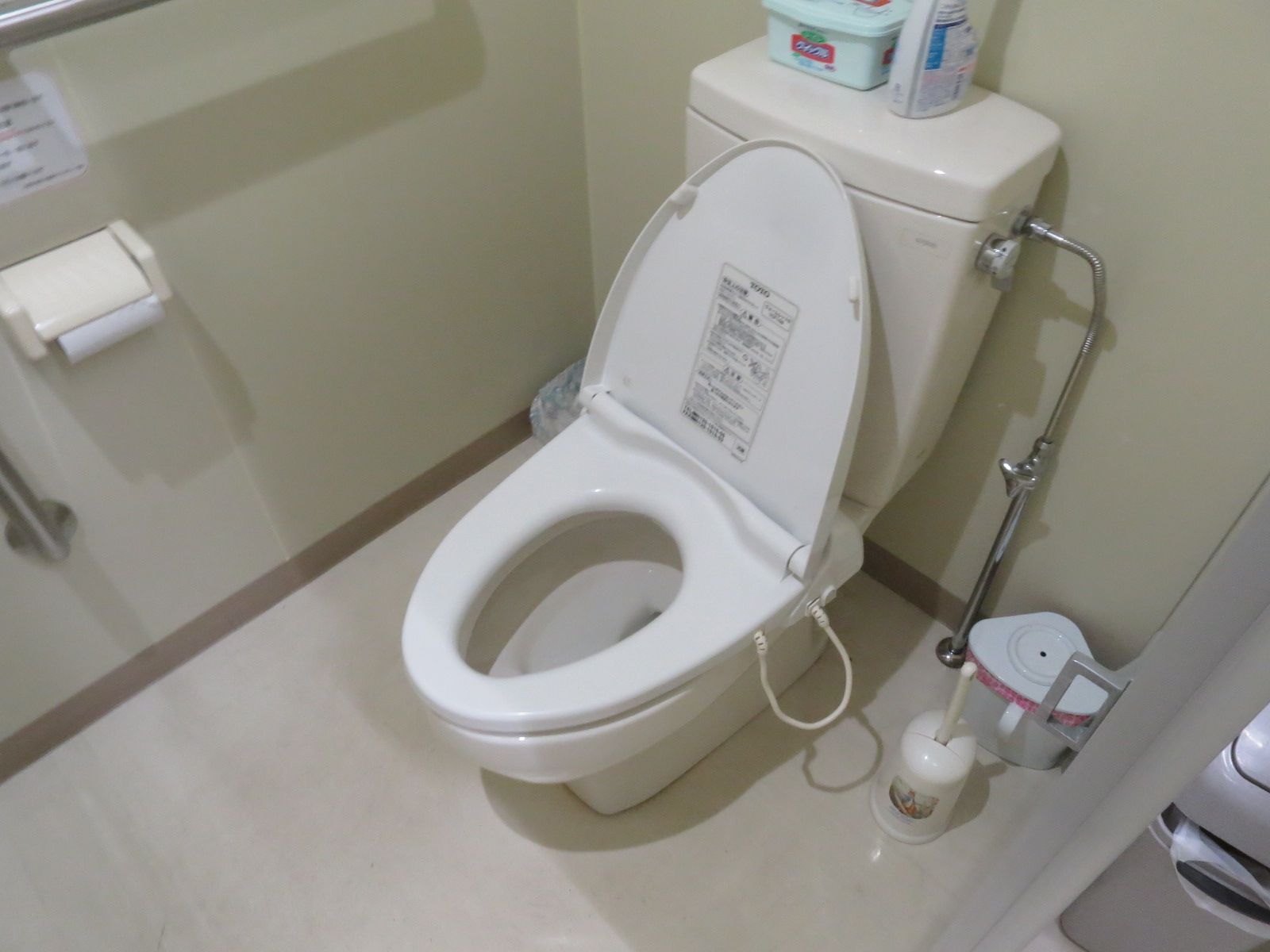 トイレ個室