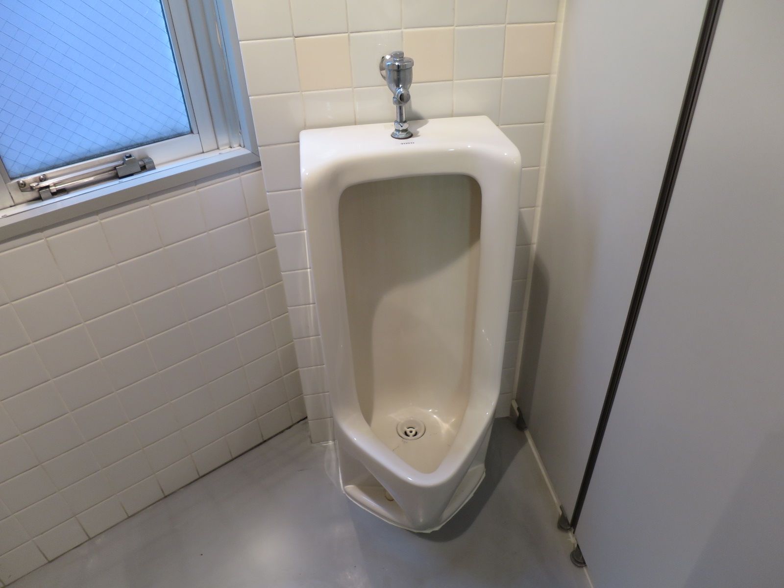 男性用トイレ