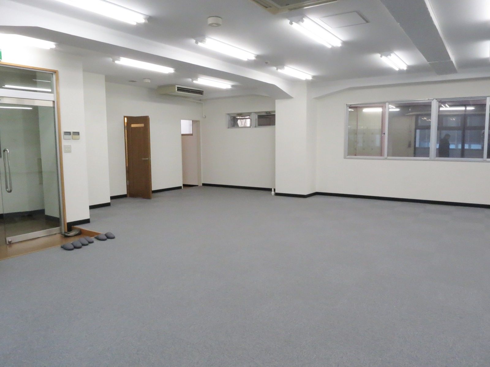 オフィス室内参考画像（4階）