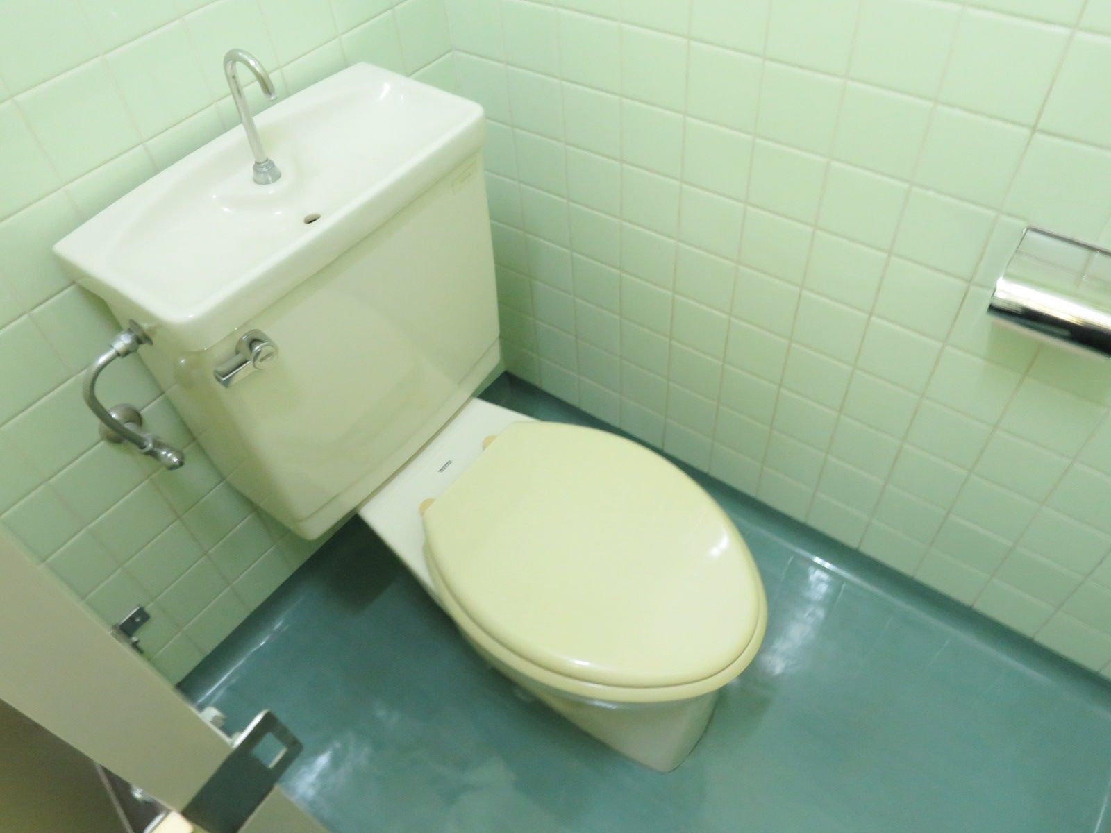 トイレ個室