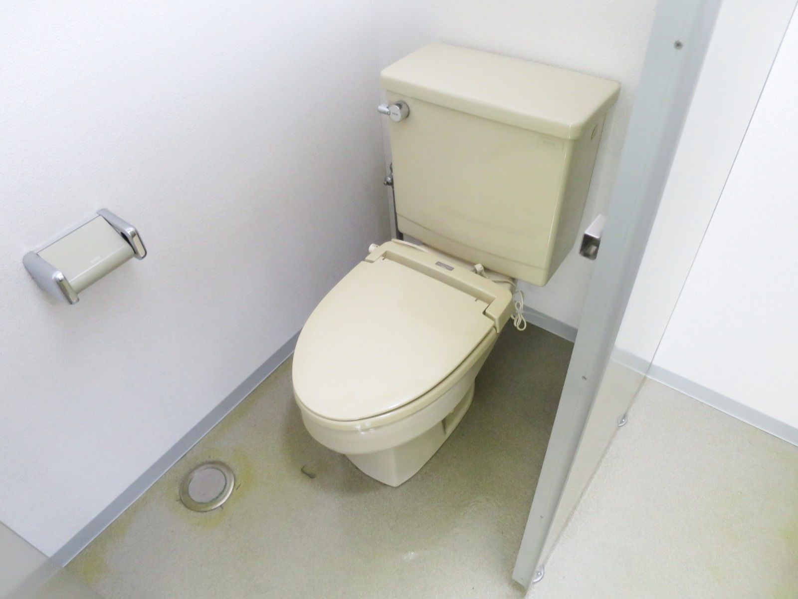 トイレ個室