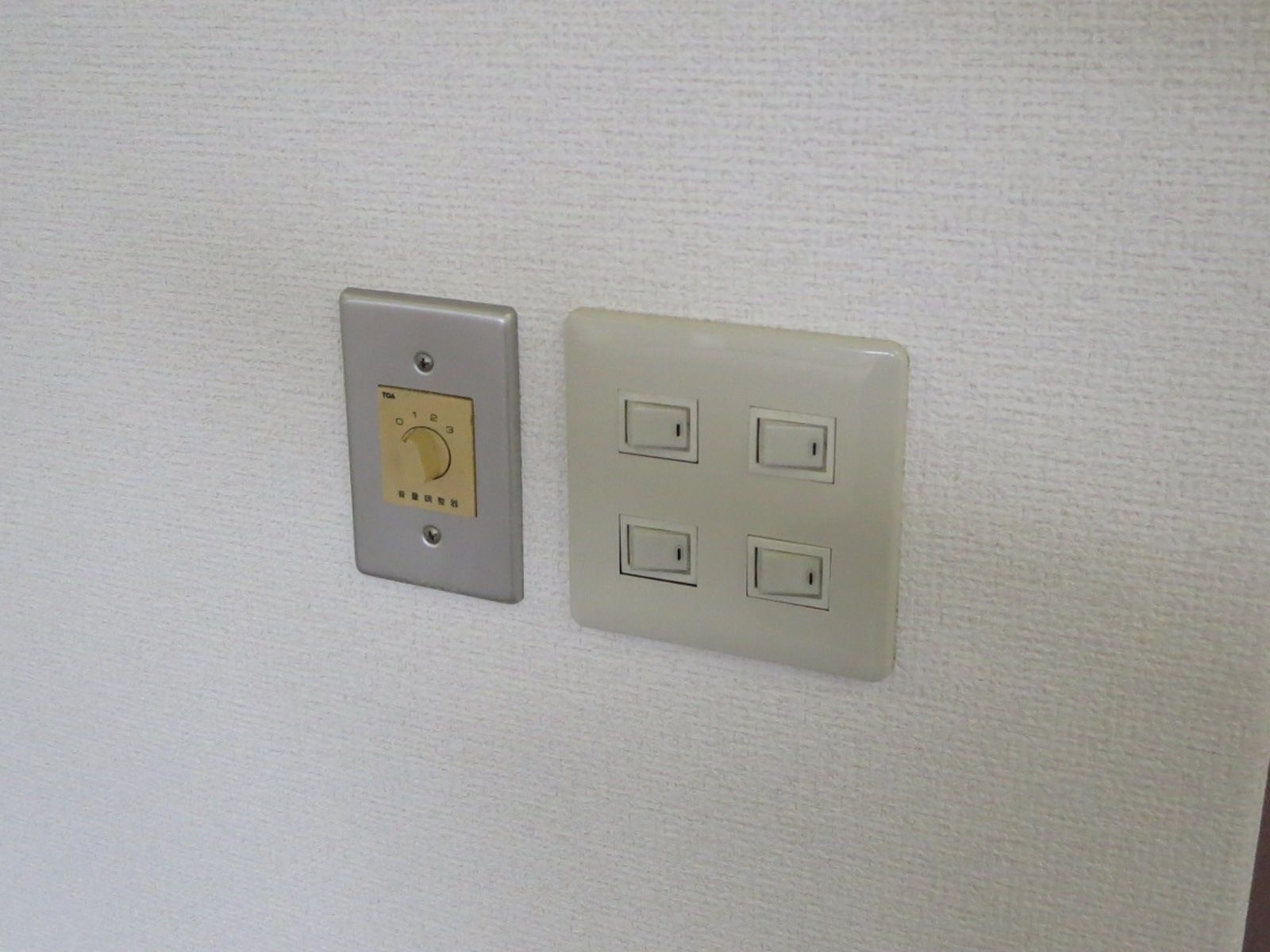 照明スイッチ