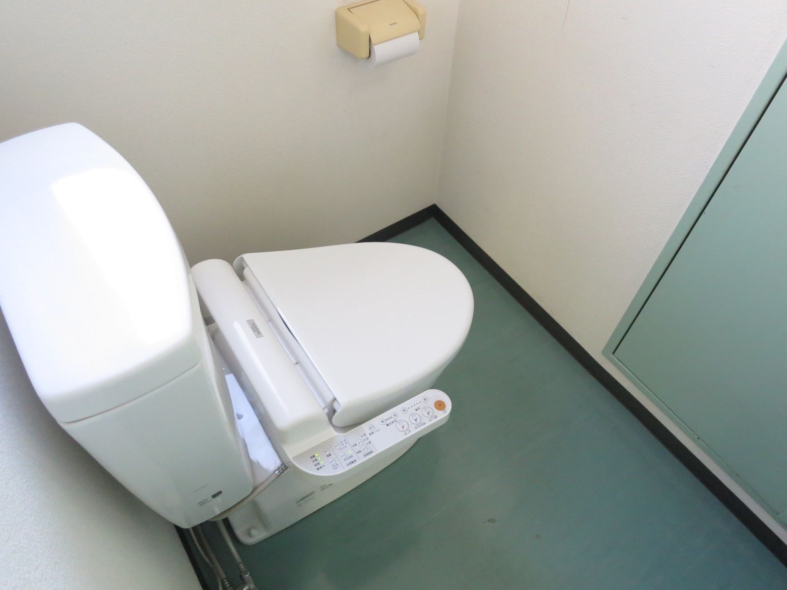 トイレ個室
