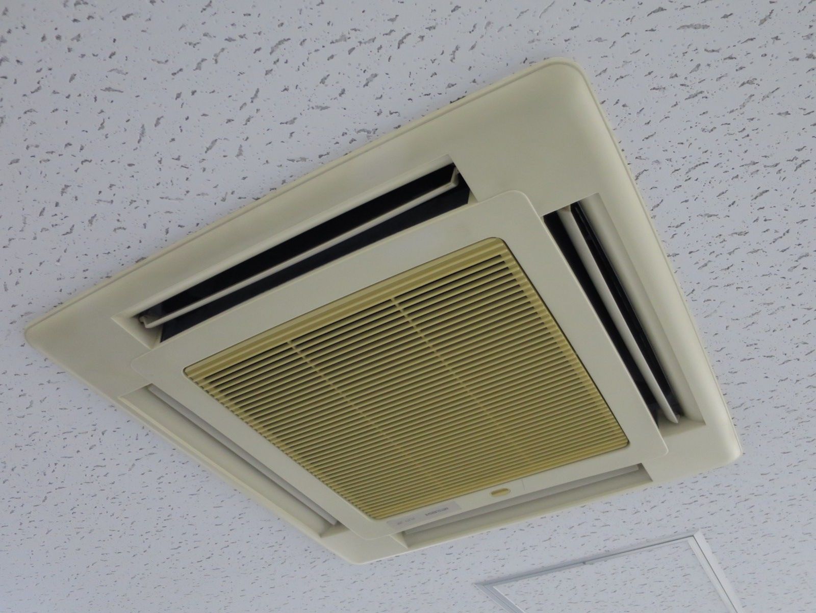 空調吹き出し口