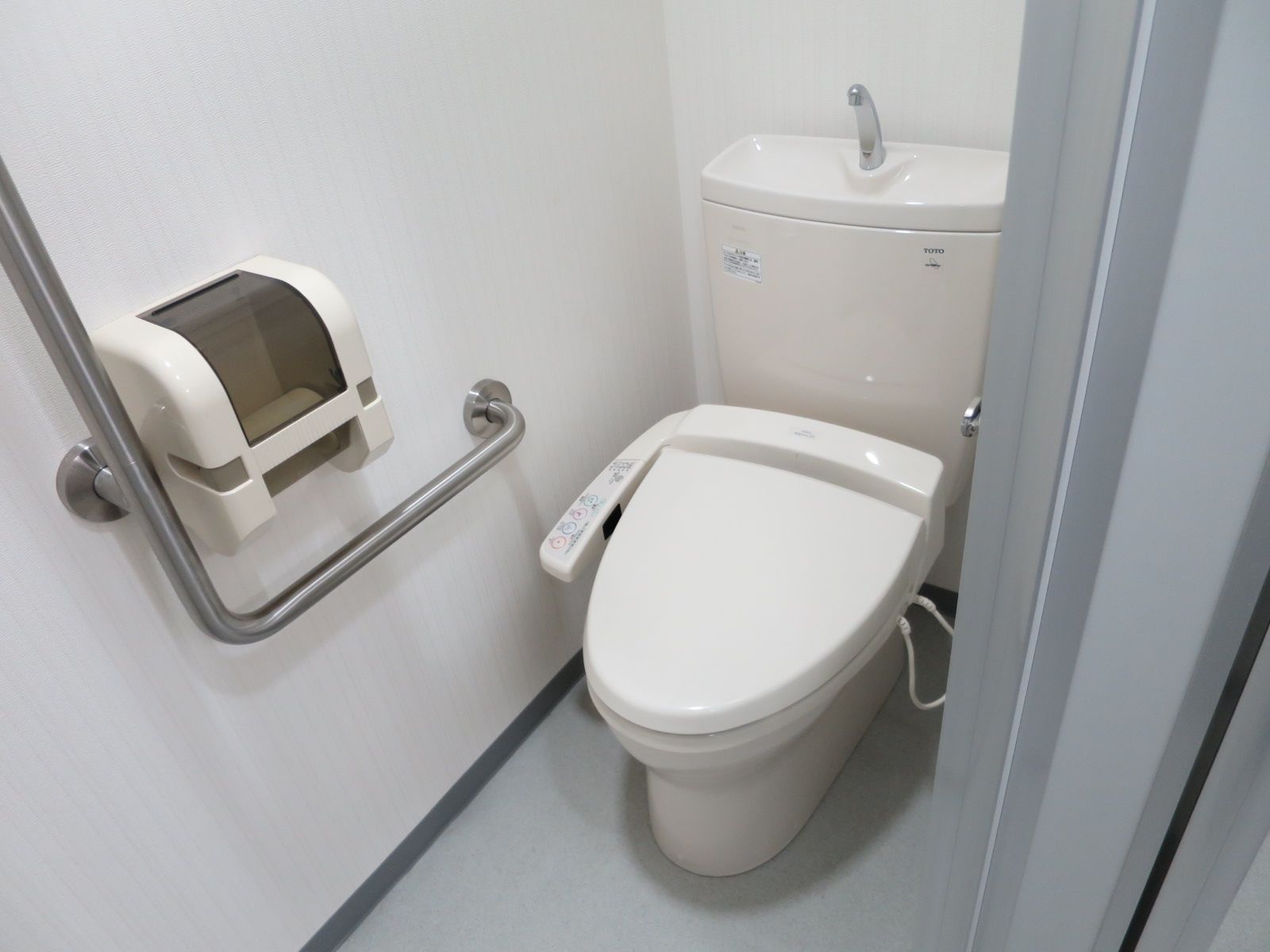 トイレ個室