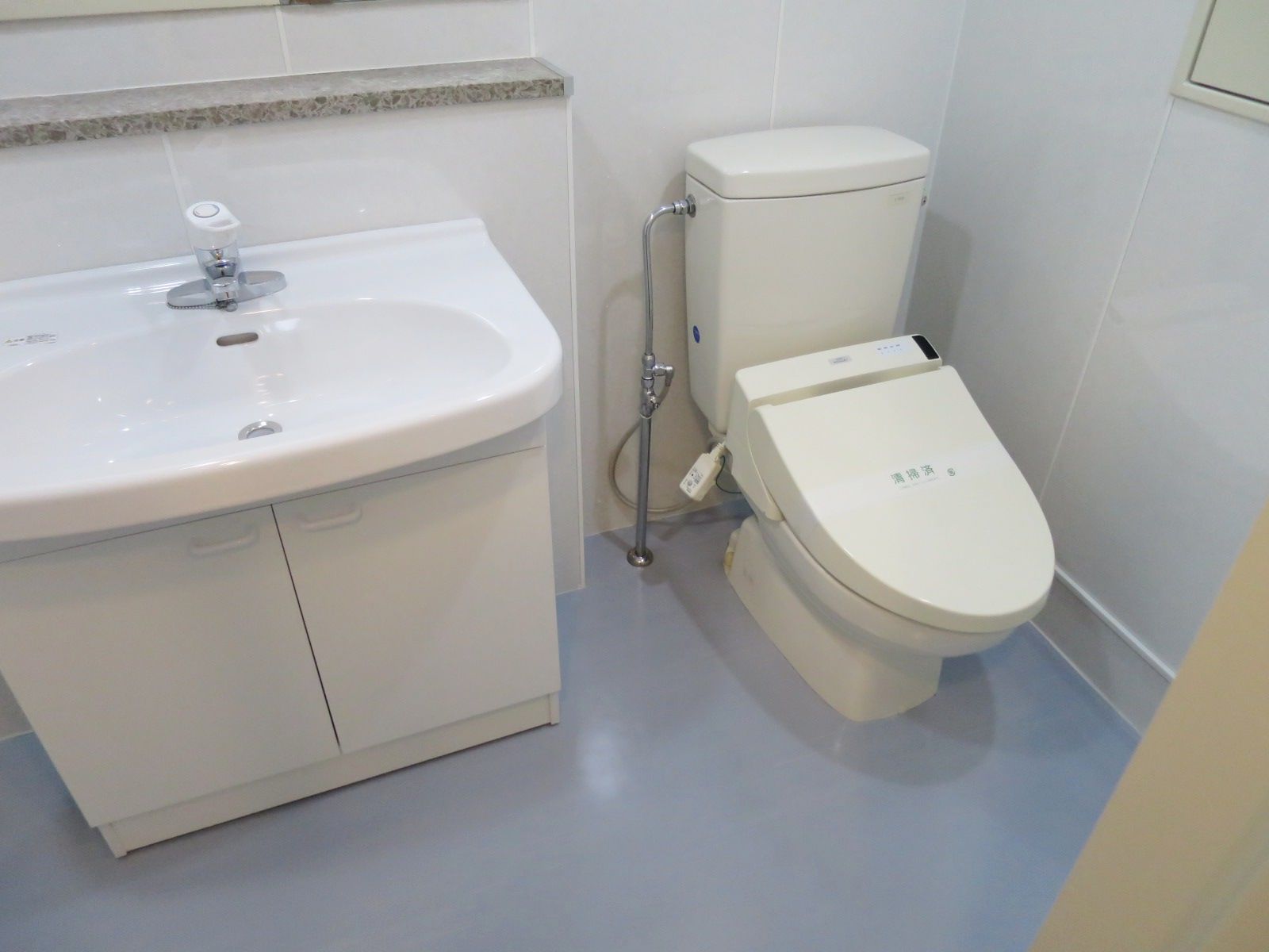 トイレ個室