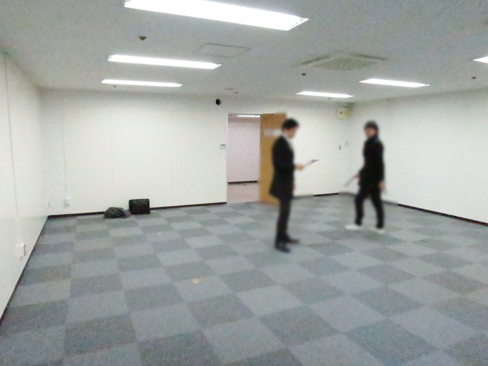 別角度の様子