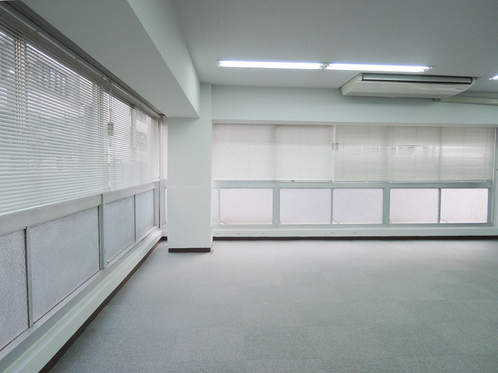 オフィス室内参考画像（3階）