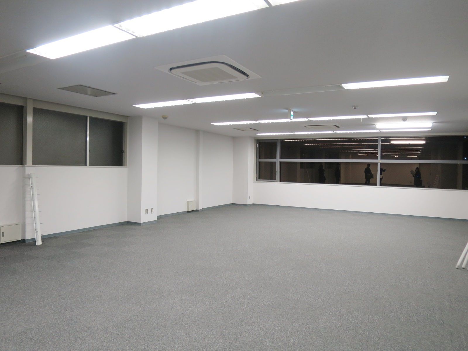 オフィス室内参考画像（4階）