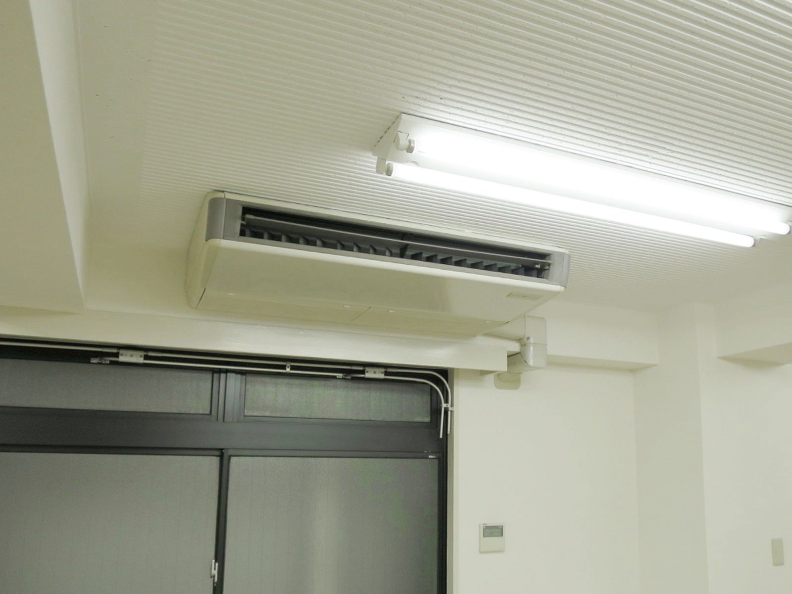 空調機器