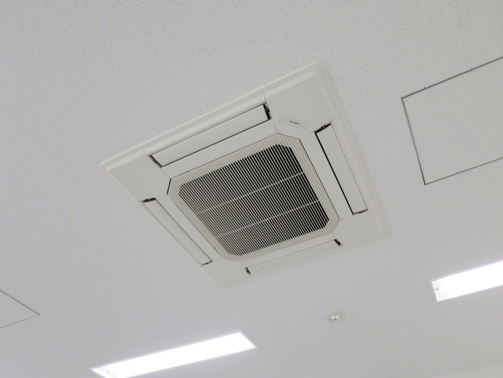 空調機器