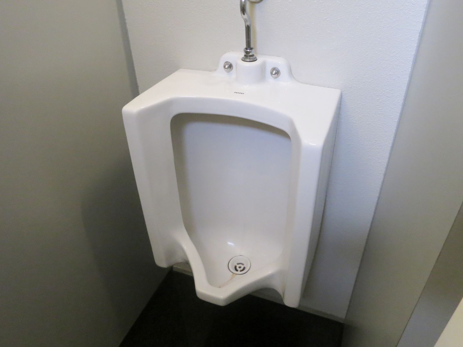 男性用トイレ