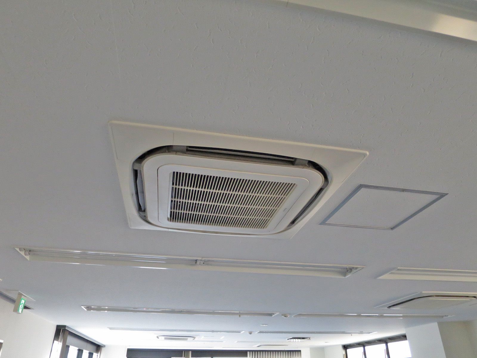 空調機器