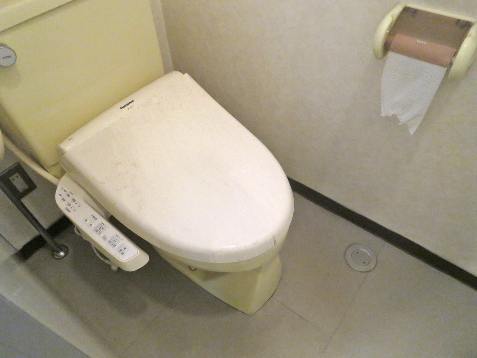 トイレ個室