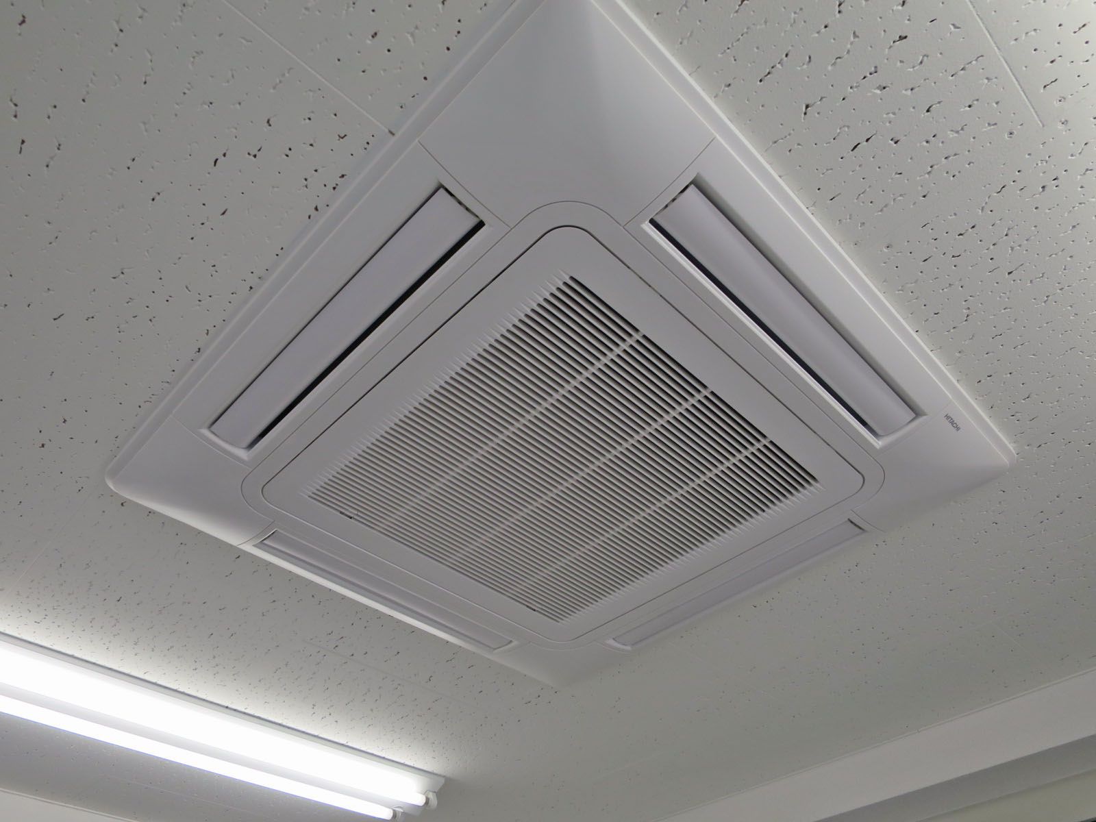 空調機器