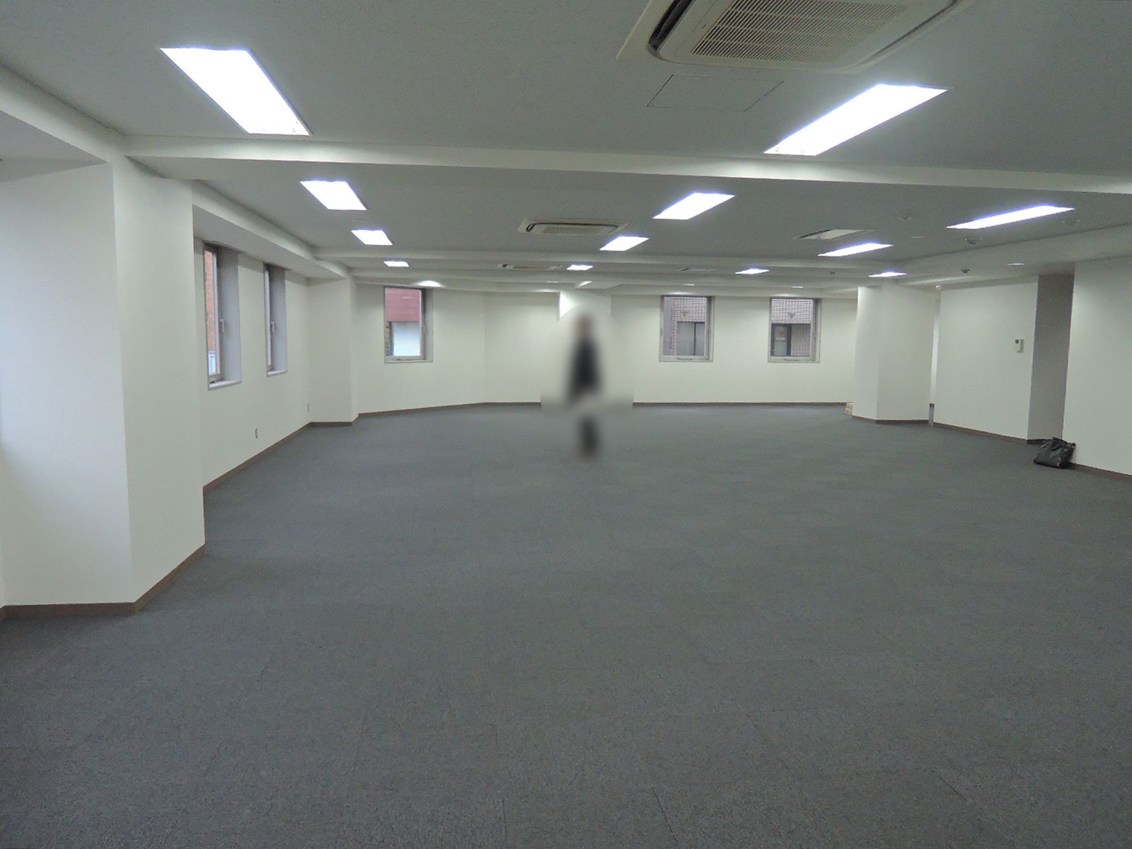 オフィス室内参考画像（4階）