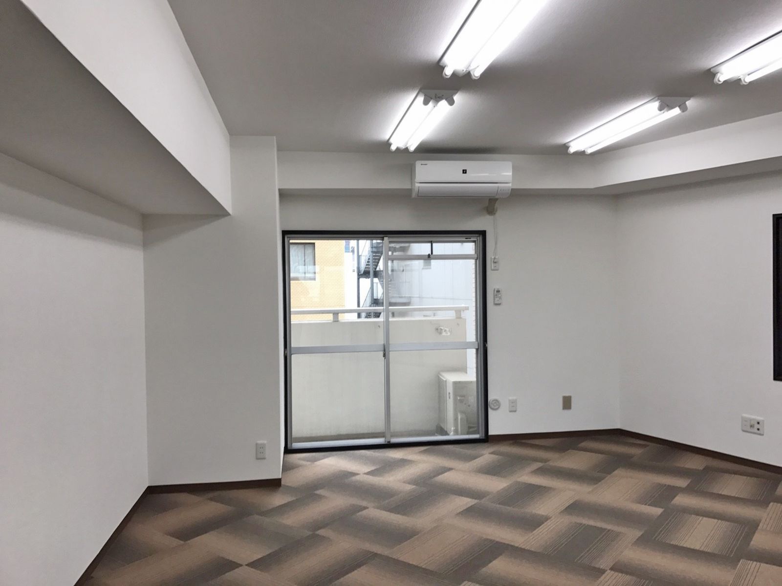 貸室別角度からの様子