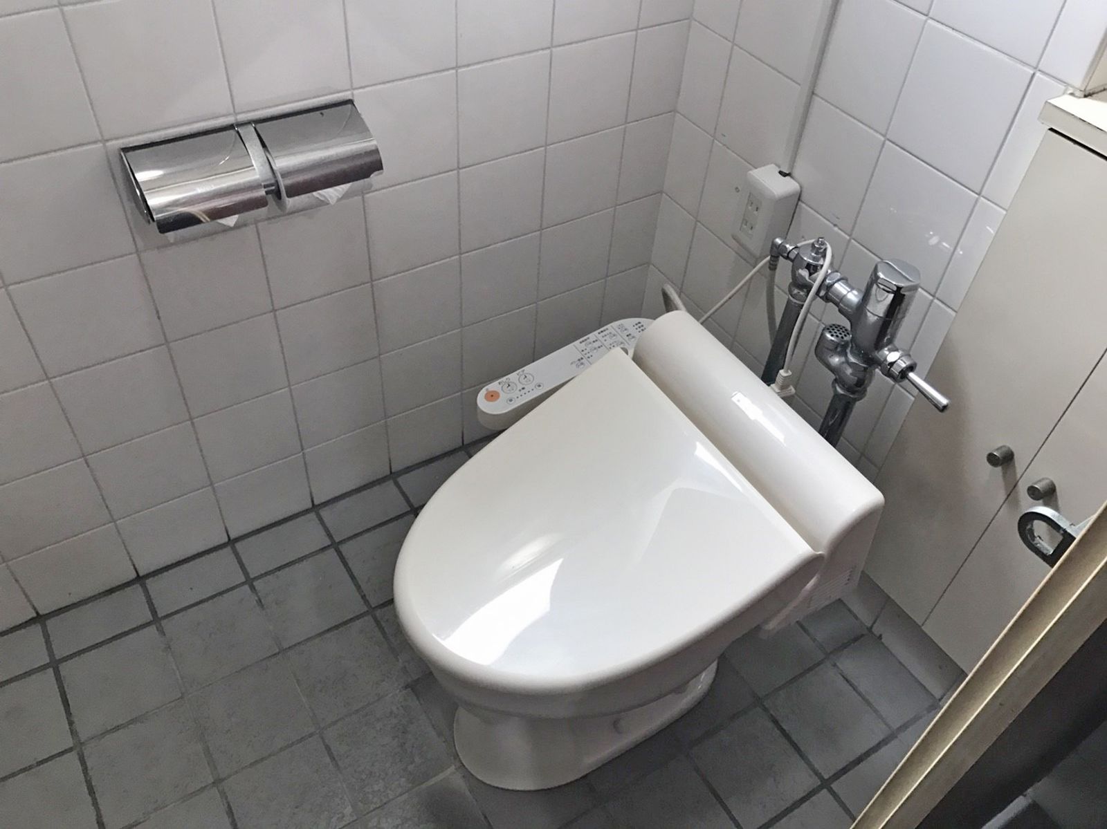 トイレ個室