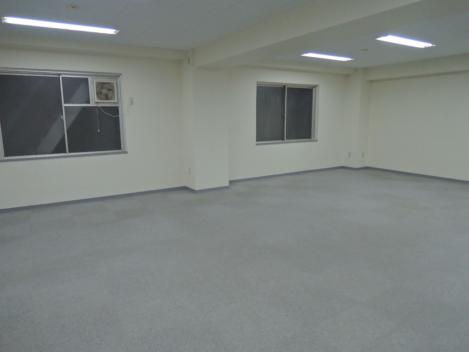 オフィス室内参考画像（4階）