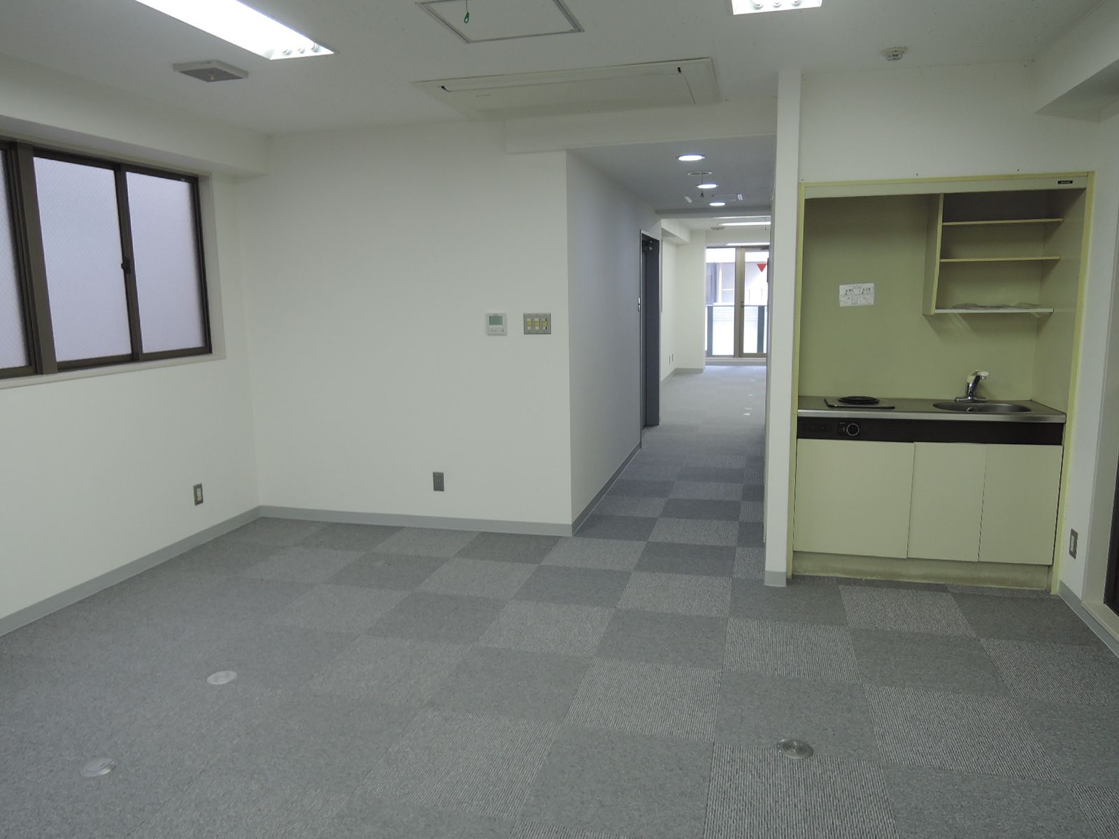 細長い貸室形状