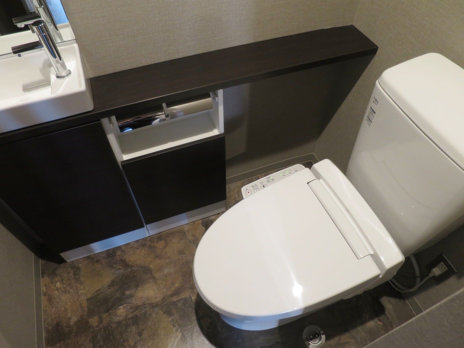 トイレ個室