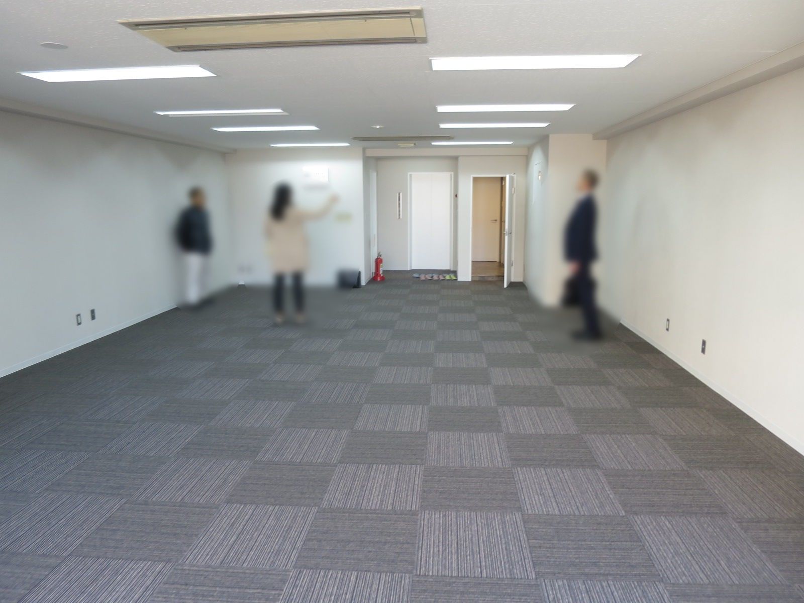 オフィス室内参考画像