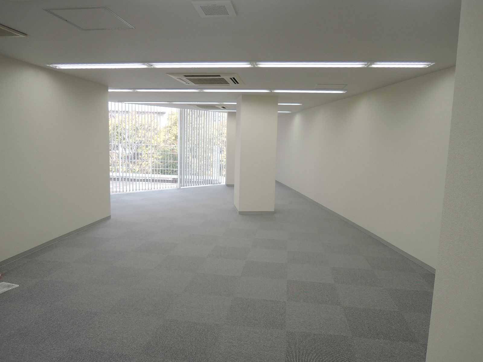 オフィス室内参考画像（3階）