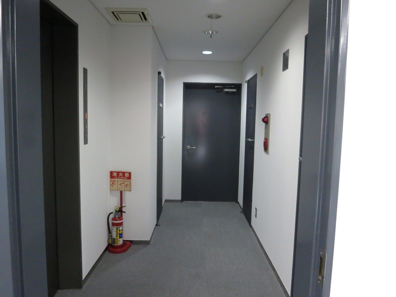 エレベーターホール