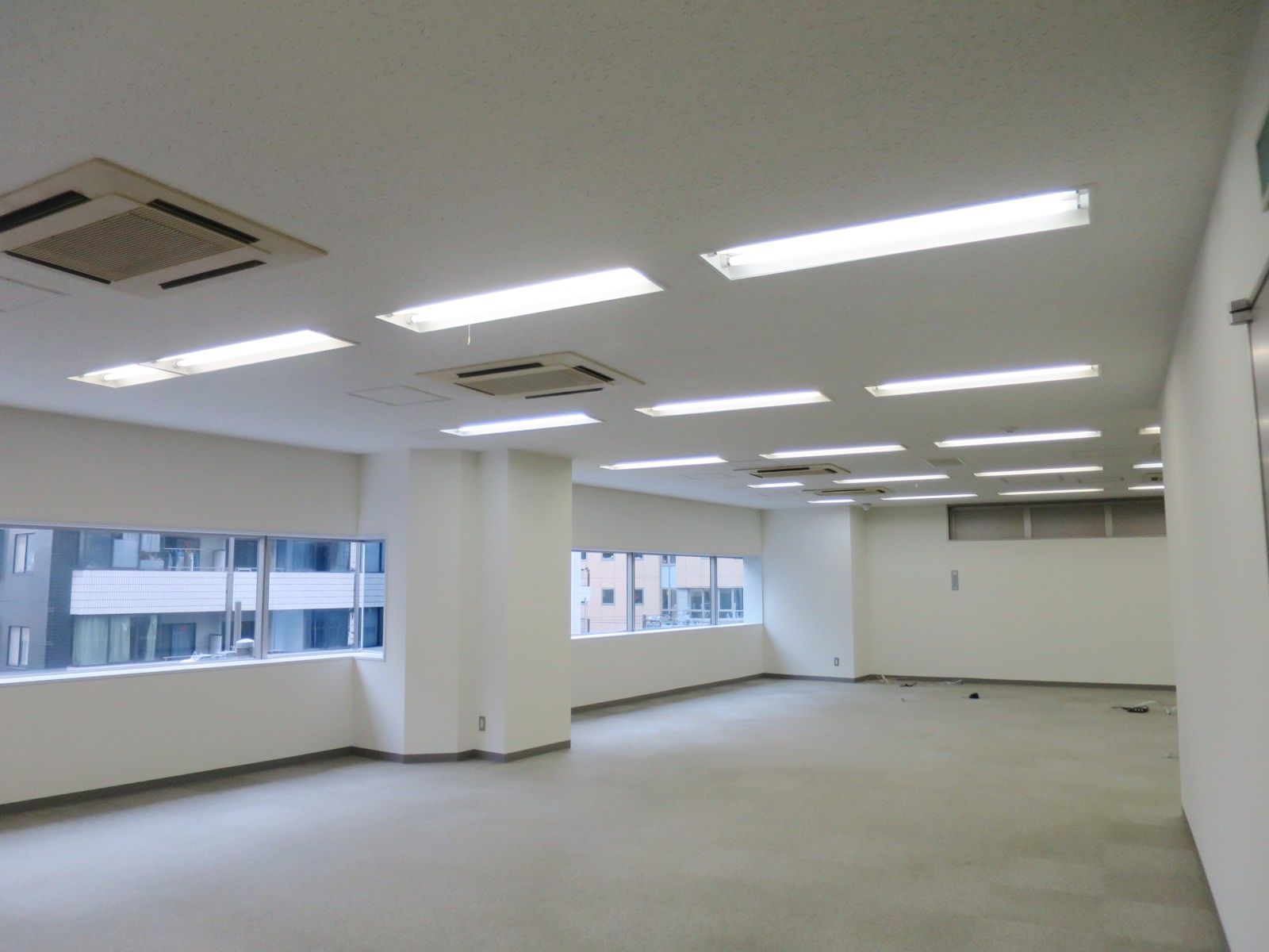 オフィス室内参考画像（4階）