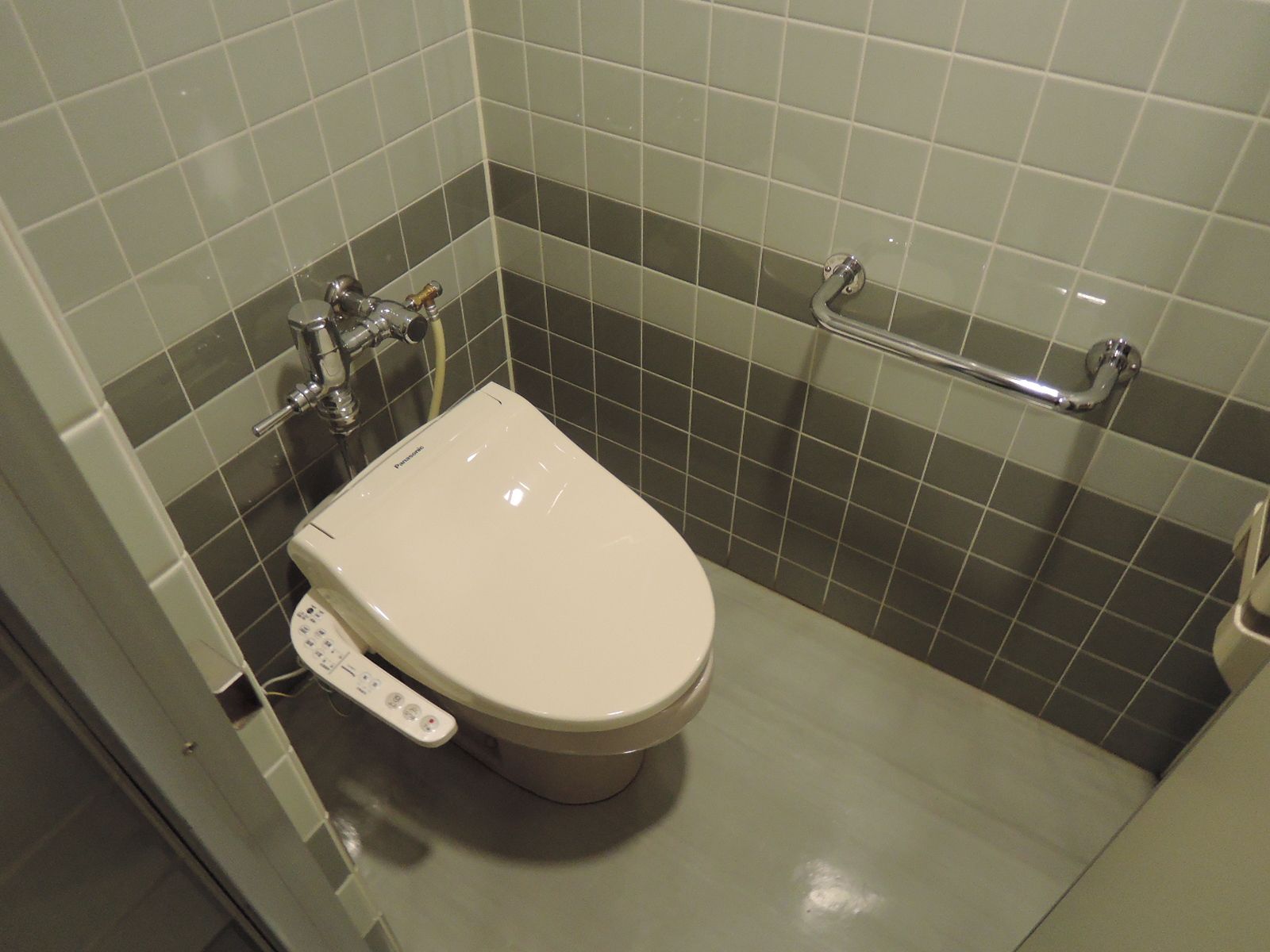 トイレ個室