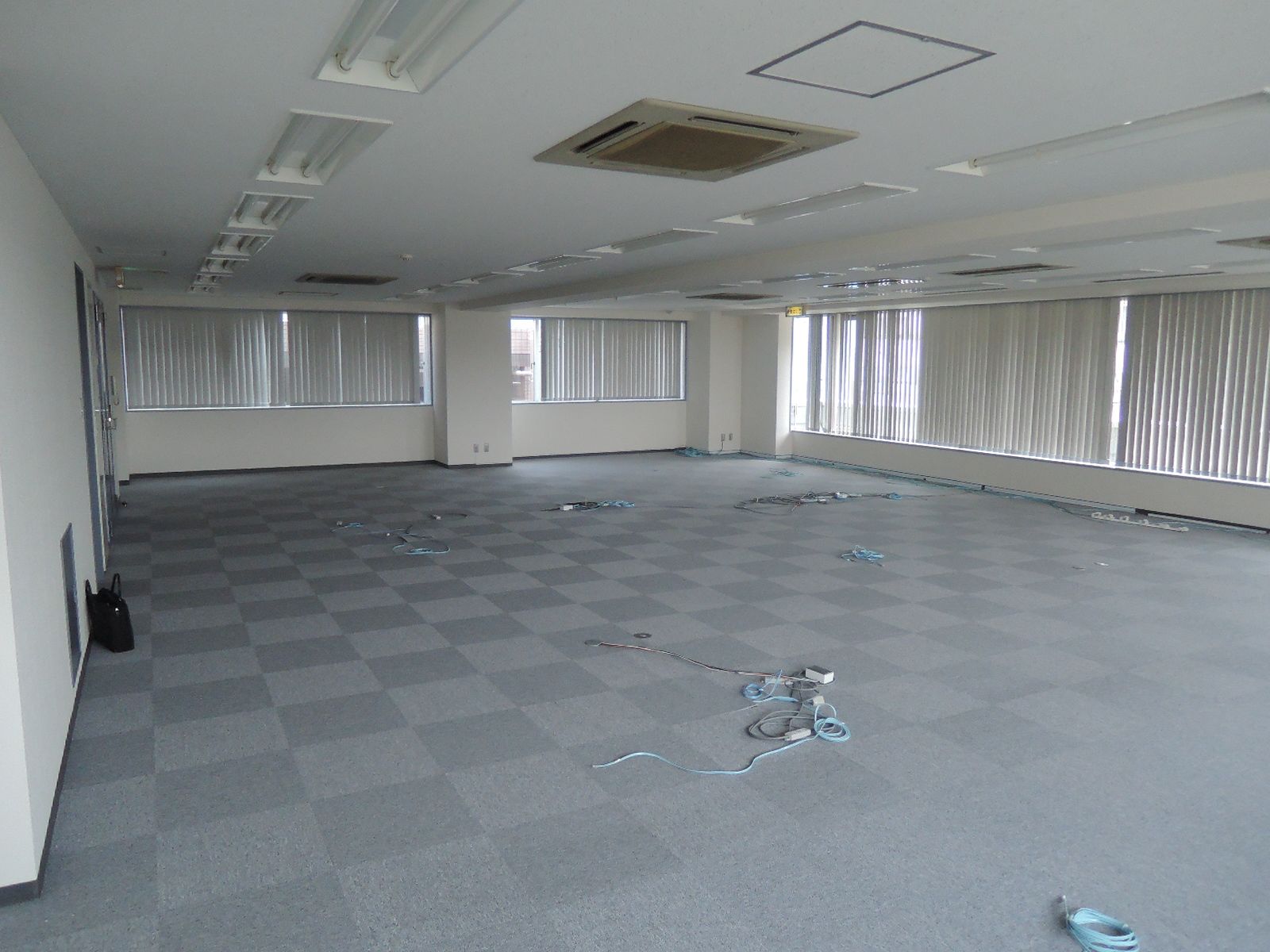 オフィス室内参考画像（9階）