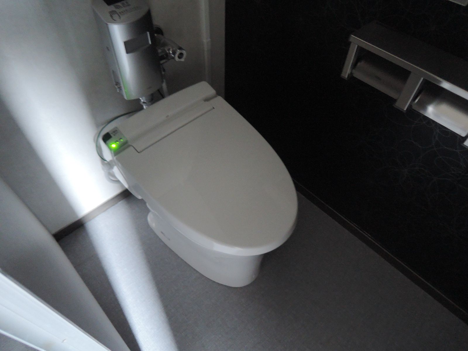 トイレ個室