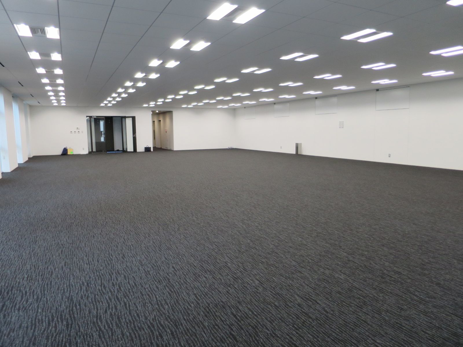 別角度の様子
