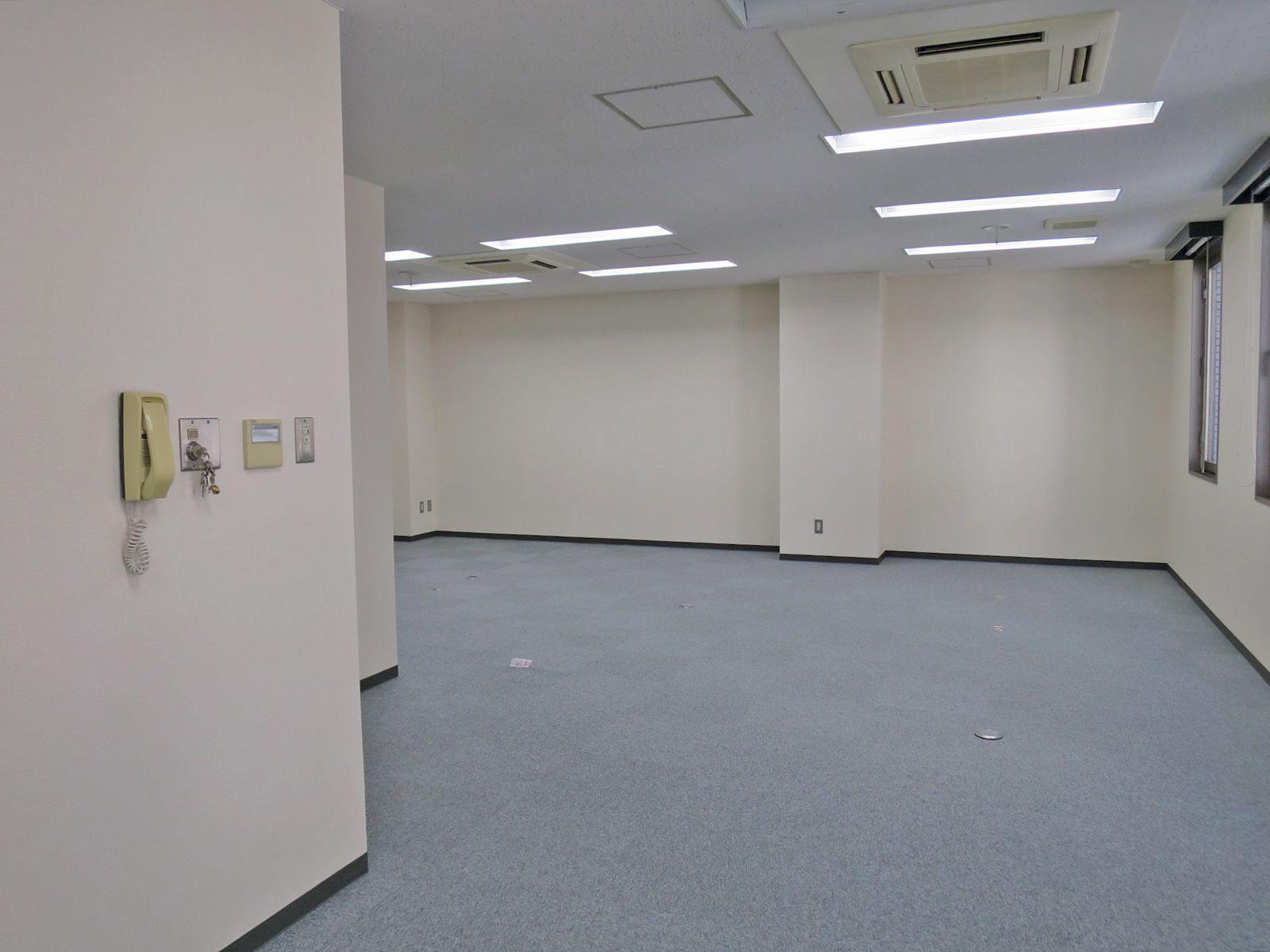 オフィス室内参考画像（4階）