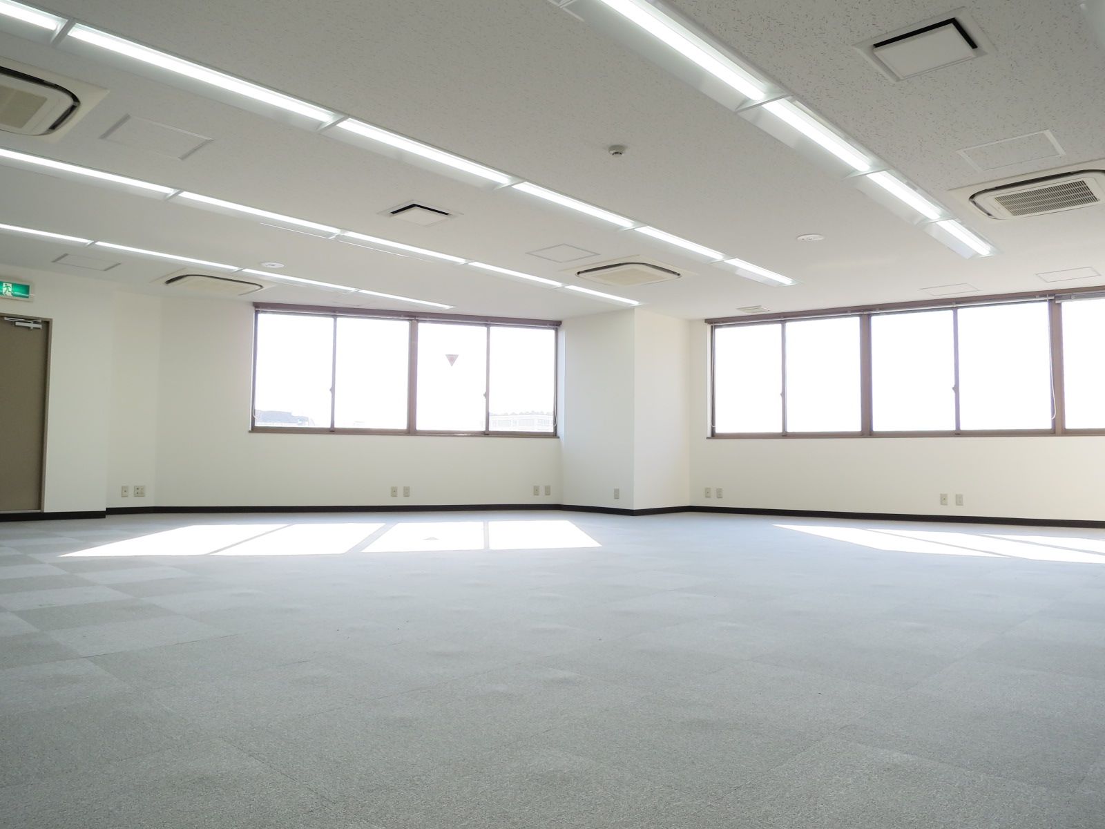 貸室別角度からの様子