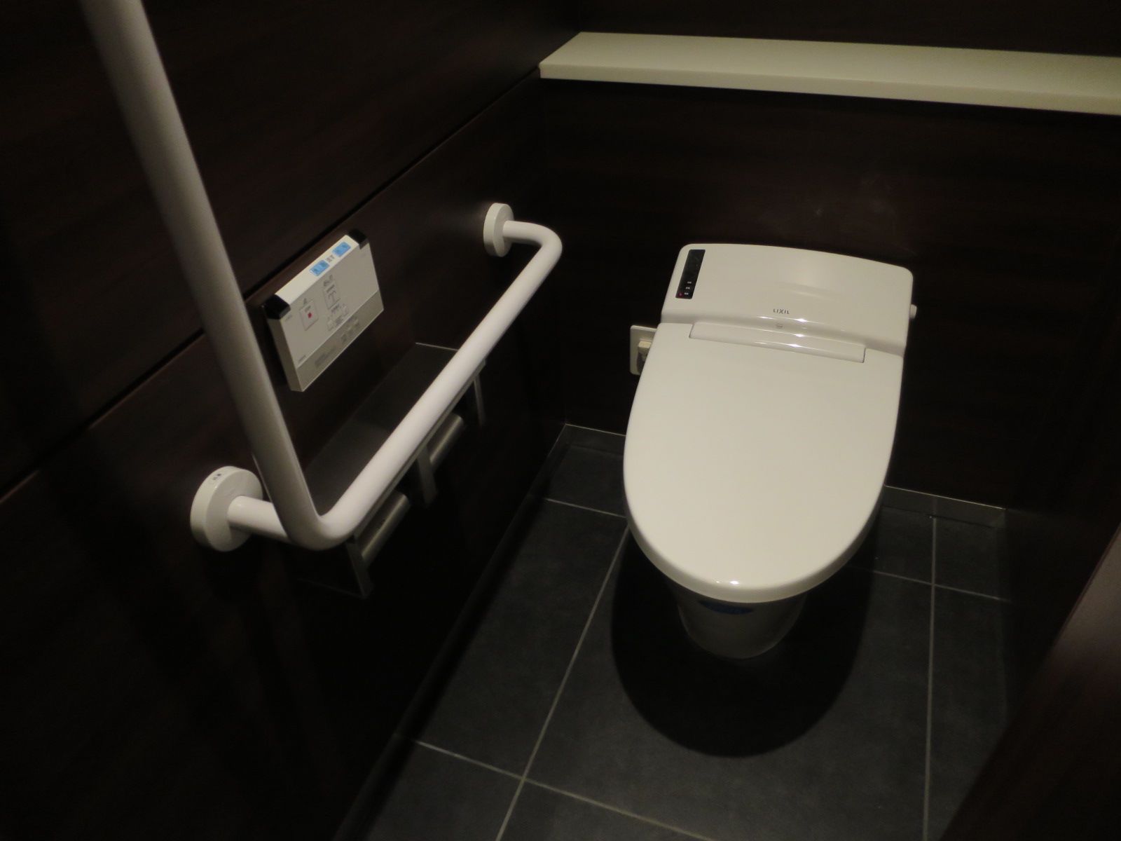 トイレ個室
