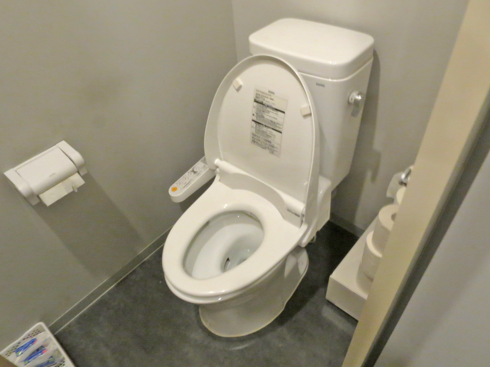 トイレ個室
