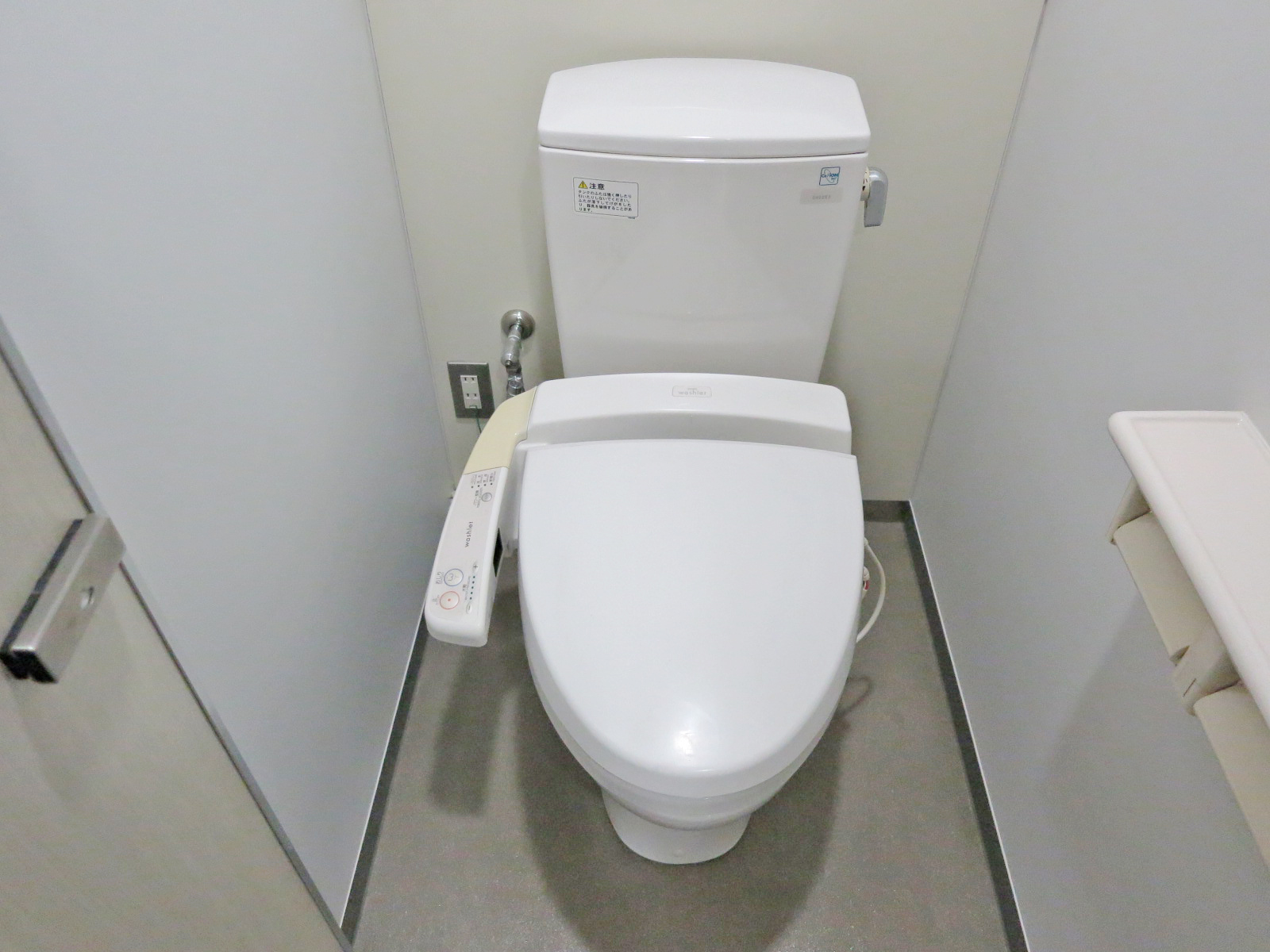 個室トイレ